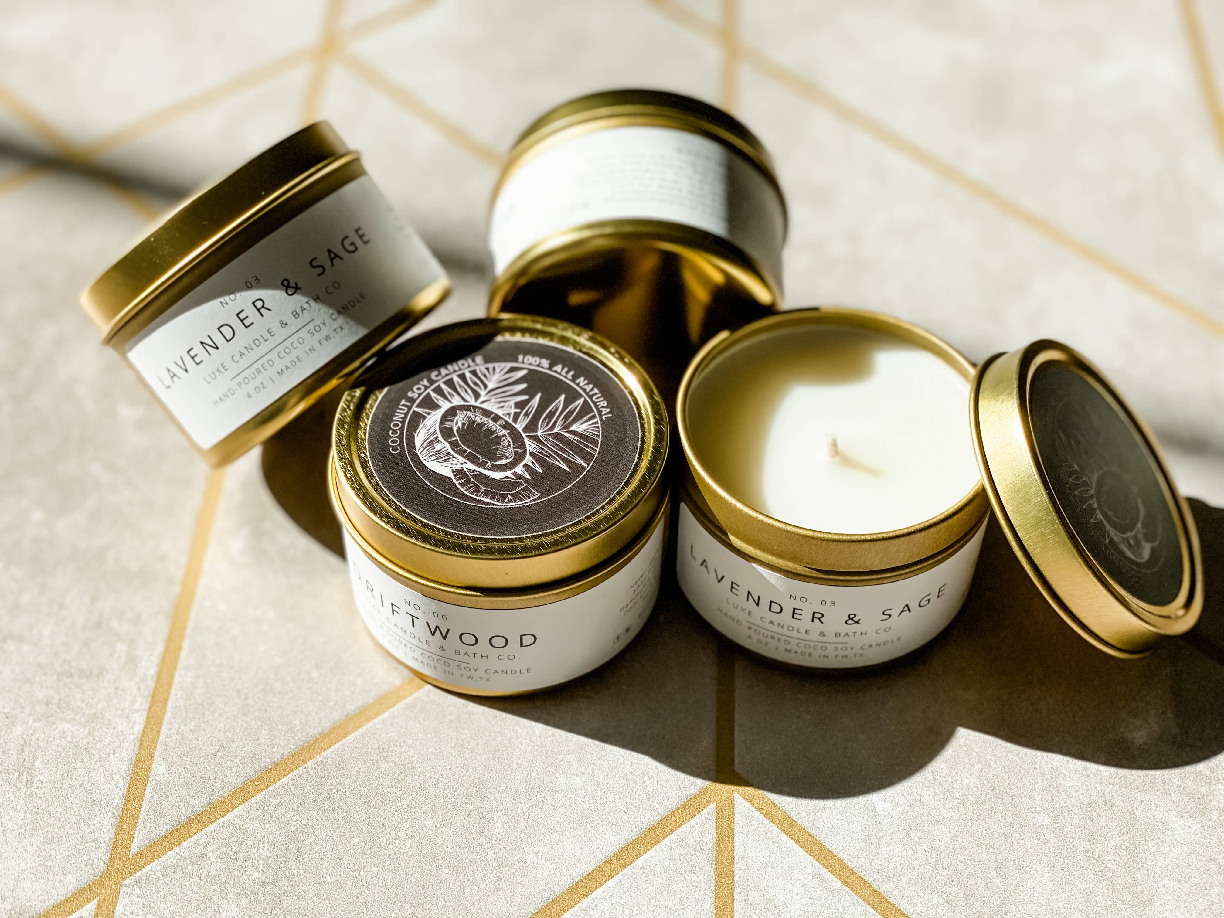 Luxe Gold Travel Tin Candle: Palo Santo