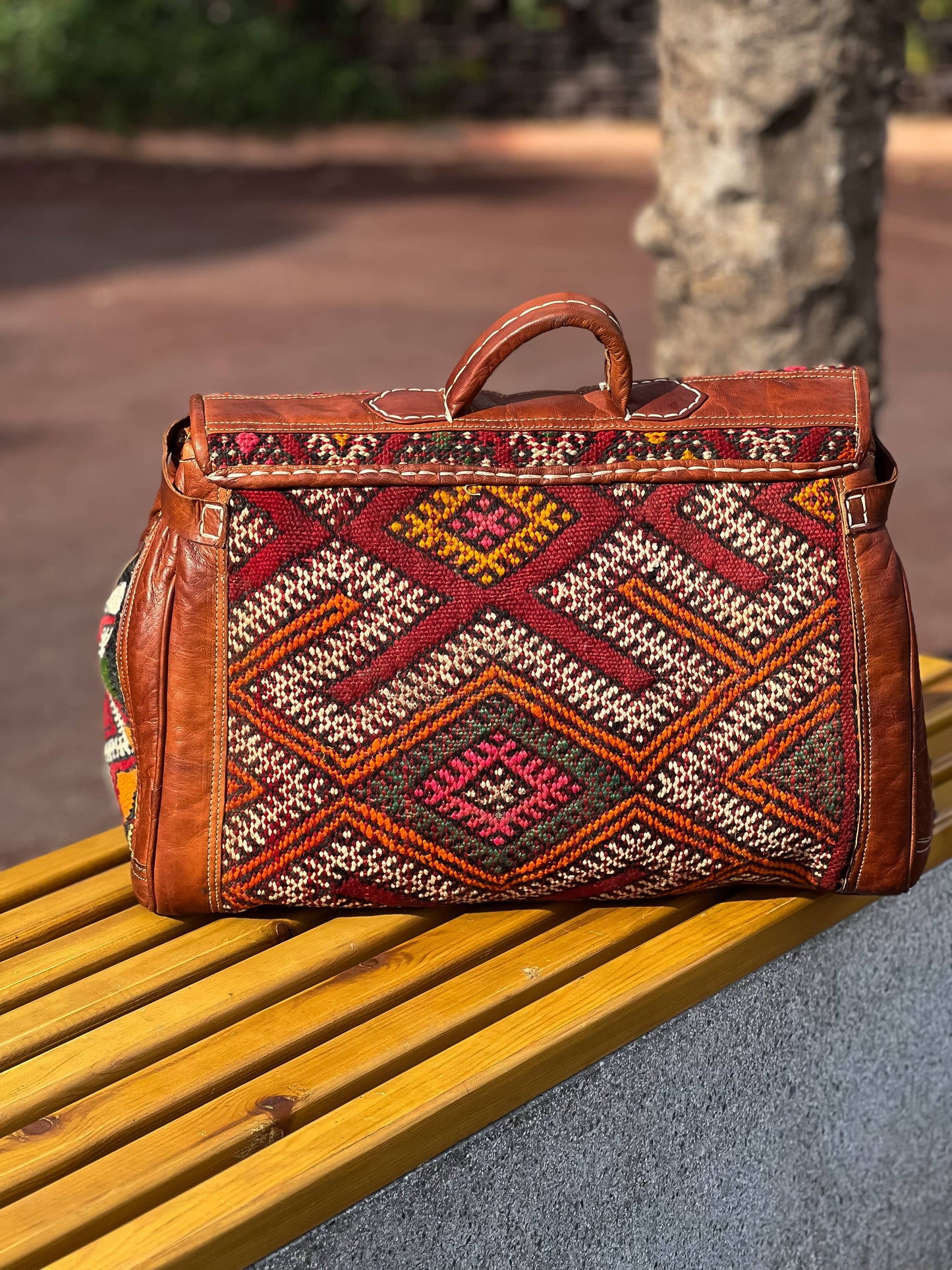 Extra large Boho Kilim Travel Bag - Vintage Weekender Duffle: Large