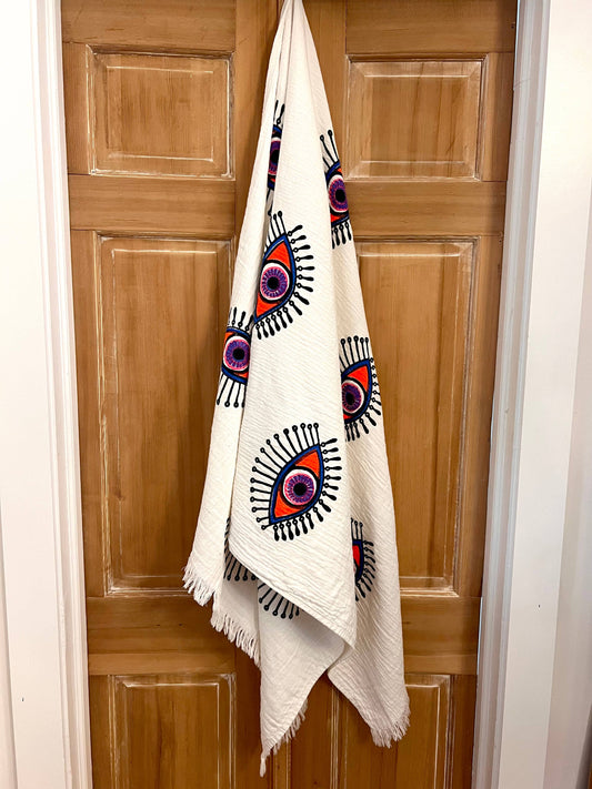 Bright Eyes Sarong Towel: Neutral Multi Eye